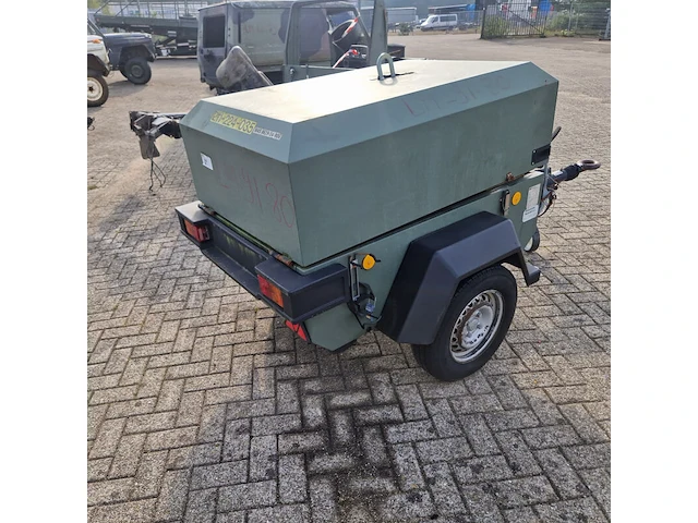 Mobiele dieselcompressor, ingersoll-rand, w902 code 49, 2006 - afbeelding 16 van  19
