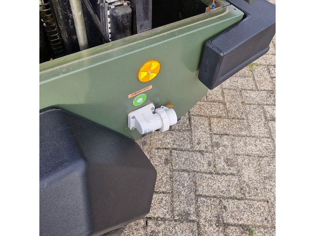 Mobiele dieselcomprressor, ingersoll-rand, w902 code 49, 2005 - afbeelding 11 van  20