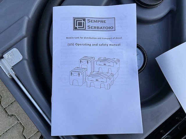 Mobiele dieseltank met elektrische 12 volt pomp, 200 liter - afbeelding 3 van  9