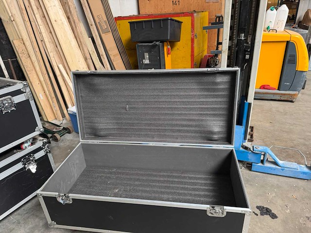 Mobiele flightcase (3x) - afbeelding 3 van  6