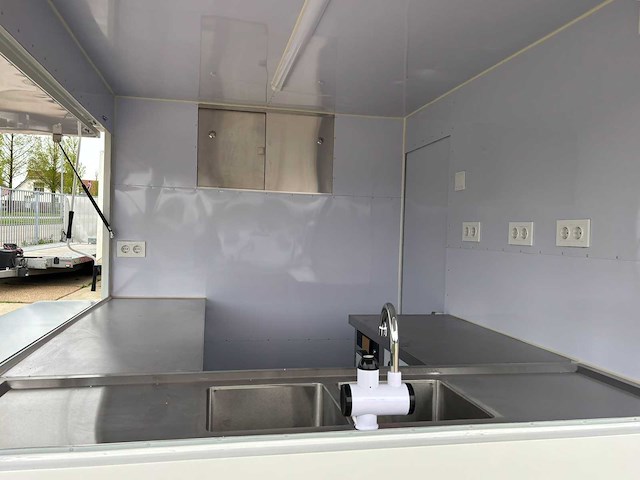 Mobiele foodtruck - e-foodtruck - 2026 - afbeelding 17 van  18