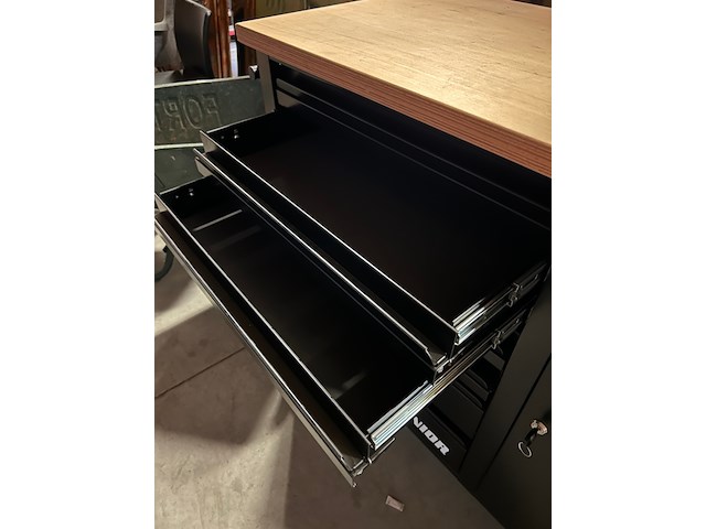 Mobiele gereedschapswagen unior - afbeelding 3 van  4
