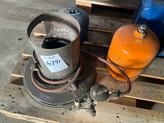 Mobiele heater - gaskachel - afbeelding 1 van  4