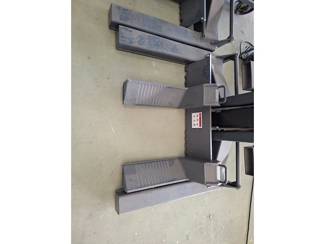 Mobiele hefkolom wolf tools, wttl5000w, bouwjaar 2024 - afbeelding 3 van  8