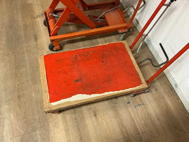 Mobiele heftafel (2x) - afbeelding 3 van  4