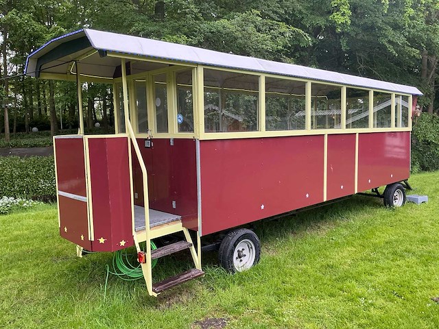 Mobiele horecatrailer / paardentram – volledig gerestaureerd en multifunctioneel inzetbaar - afbeelding 7 van  24