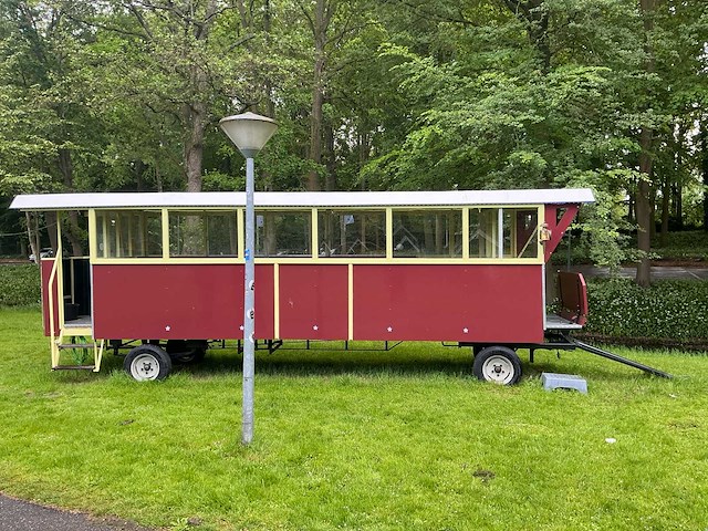 Mobiele horecatrailer / paardentram – volledig gerestaureerd en multifunctioneel inzetbaar - afbeelding 1 van  70