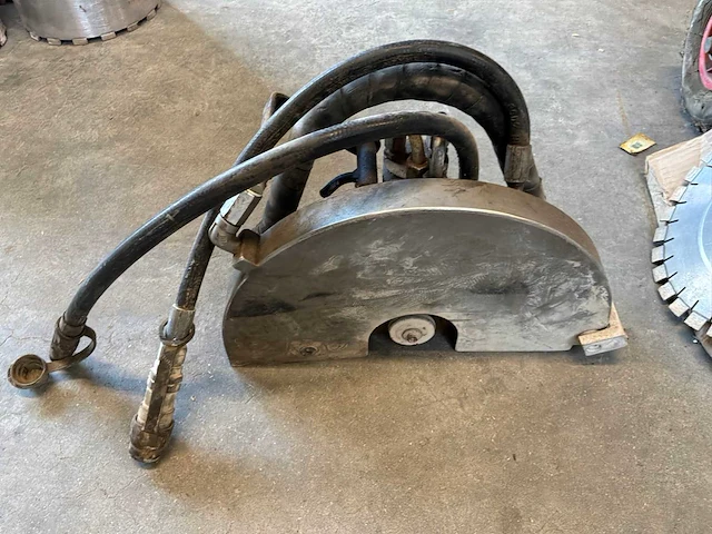 Mobiele hydraulische diamantzaag - afbeelding 2 van  4