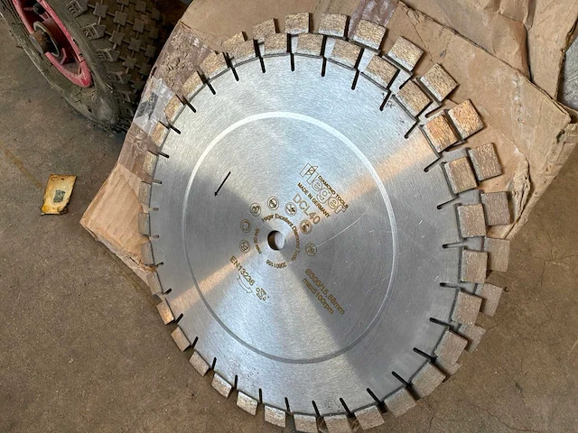 Mobiele hydraulische diamantzaag - afbeelding 3 van  4