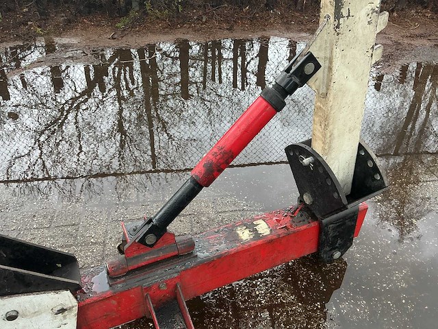 Mobiele hydraulische trekbank - afbeelding 4 van  9