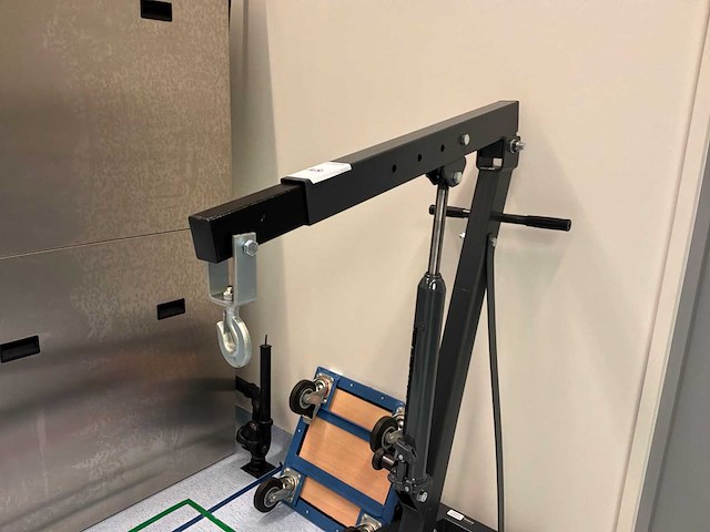 Mobiele hydraulische werkplaatskraan - afbeelding 2 van  5