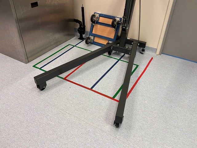 Mobiele hydraulische werkplaatskraan - afbeelding 3 van  5