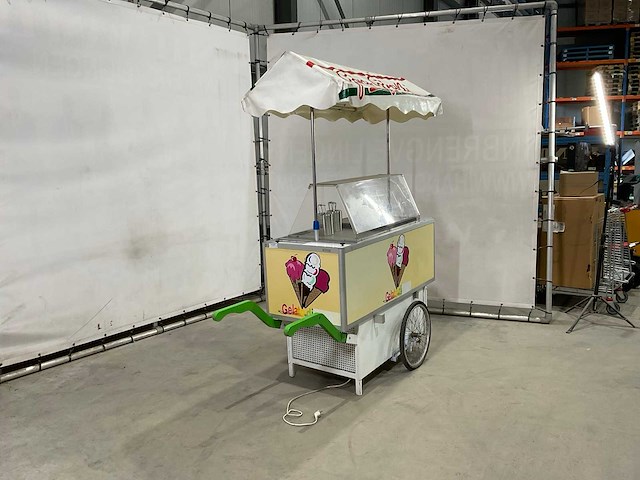 Mobiele ijscokar - afbeelding 2 van  6