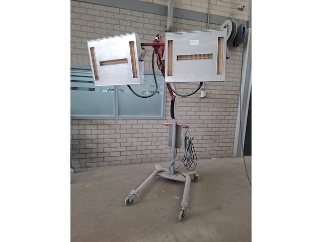 Mobiele infraroodstraler irt, irt-300 - afbeelding 1 van  10
