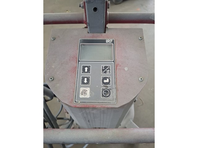 Mobiele infraroodstraler irt, irt-300 - afbeelding 8 van  10