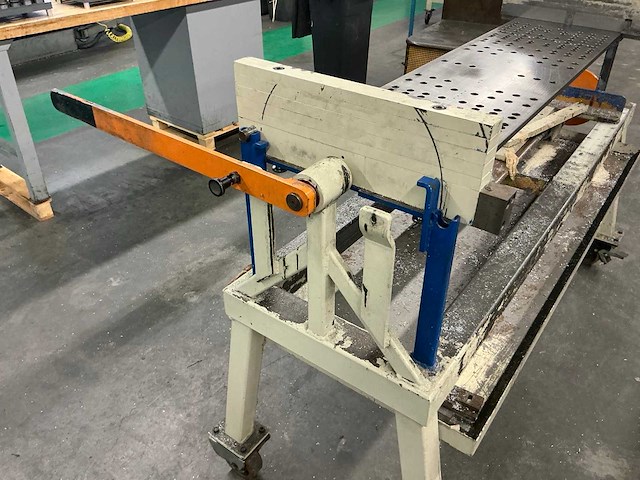 Mobiele kantel profielenkar - afbeelding 10 van  10