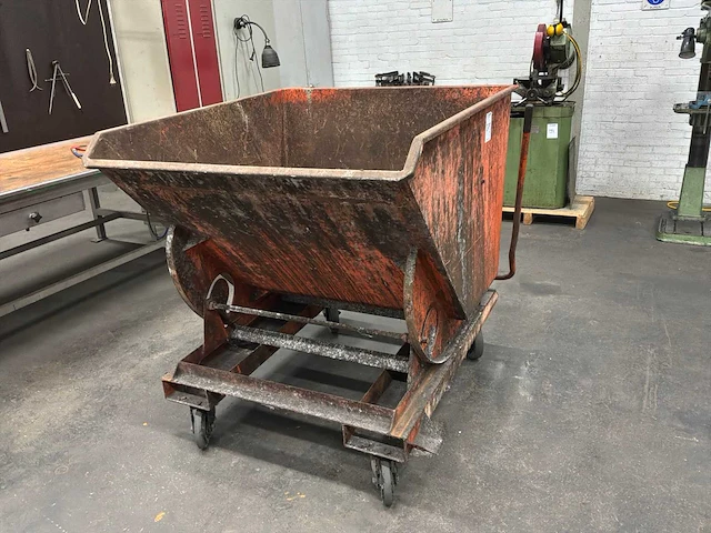 Mobiele kantelcontainer - afbeelding 1 van  3