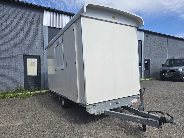 Mobiele kantoorunit - snelwegkeet - aanhangwagen - afbeelding 23 van  33