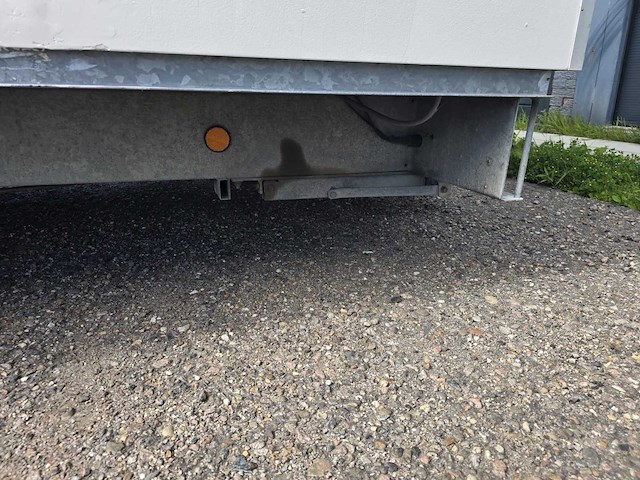 Mobiele kantoorunit - snelwegkeet - aanhangwagen - afbeelding 32 van  33