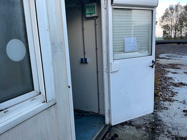 Mobiele kantoorunit / bouwkeet / schaftkeet - afbeelding 11 van  12