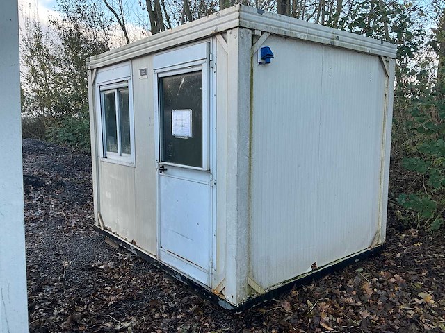 Mobiele kantoorunit / bouwkeet / schaftkeet - afbeelding 1 van  11