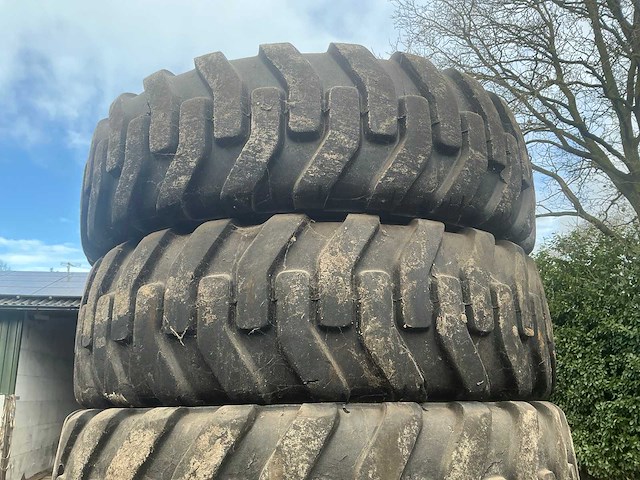 Mobiele kraan bandenset agriband 315/80r22.5 - afbeelding 14 van  14