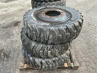 Mobiele kraan bandenset agriband 315/80r22.5 - afbeelding 4 van  14