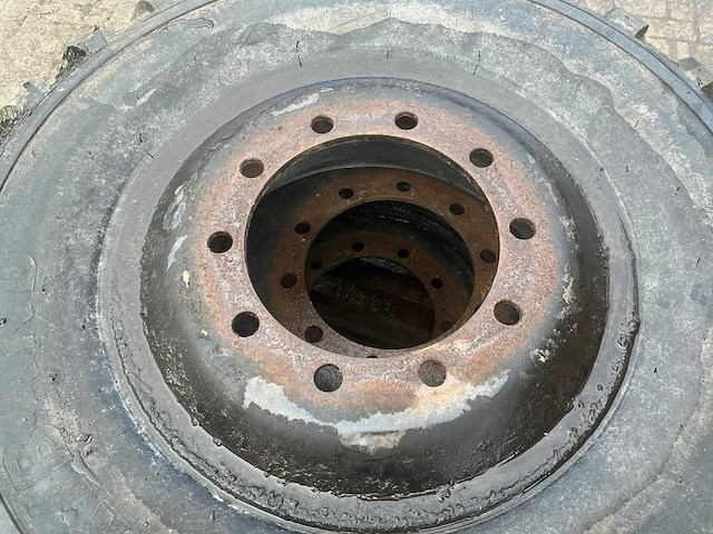 Mobiele kraan bandenset agriband 315/80r22.5 - afbeelding 9 van  14