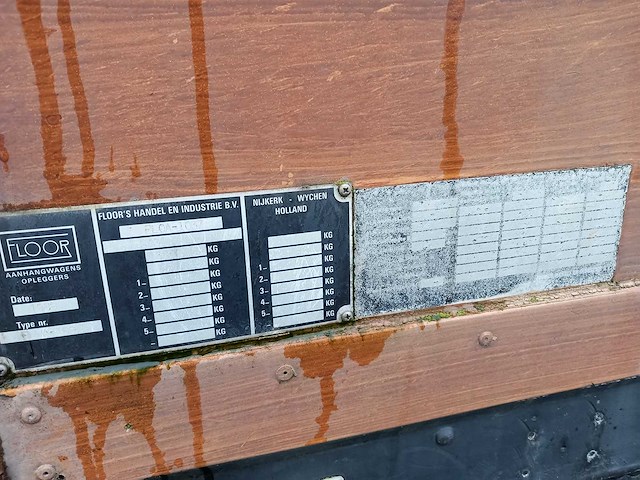 Mobiele kroeg bruin cafe koeloplegger - afbeelding 4 van  12