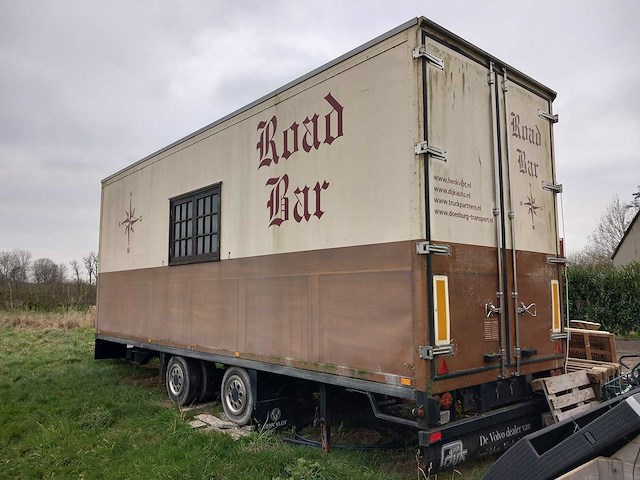 Mobiele kroeg bruin cafe koeloplegger - afbeelding 8 van  12