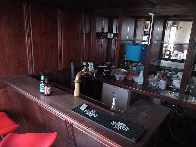 Mobiele kroeg bruin cafe koeloplegger - afbeelding 10 van  12