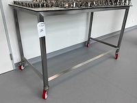 Mobiele laboratoriumtafel - afbeelding 3 van  3