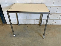 Mobiele magazijntafel - afbeelding 2 van  4