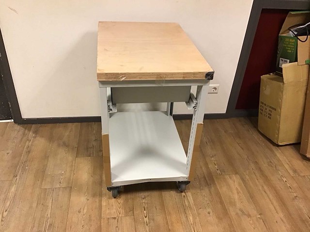 Mobiele otto kind werkbank met lade - afbeelding 3 van  3