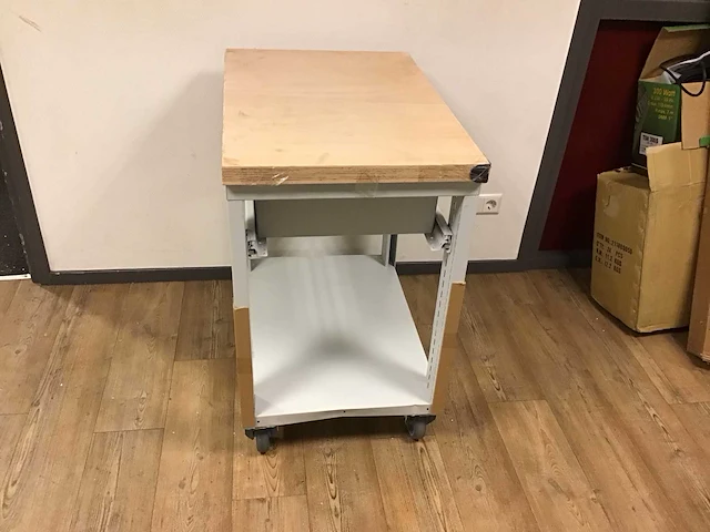 Mobiele otto kind werkbank met lade - afbeelding 8 van  8