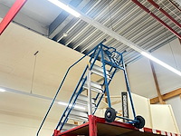 Mobiele platformtrap - afbeelding 5 van  5