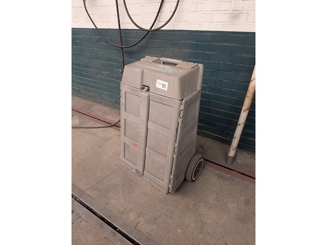 Mobiele poetskast met inhoud 3m - afbeelding 1 van  8