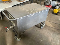 Mobiele rvs bak - afbeelding 2 van  4