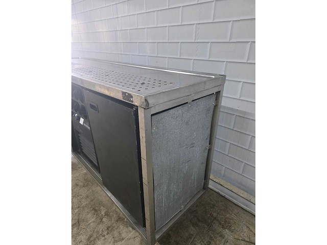 Mobiele rvs bar met gamko barkoeling en flessennest - afbeelding 2 van  10