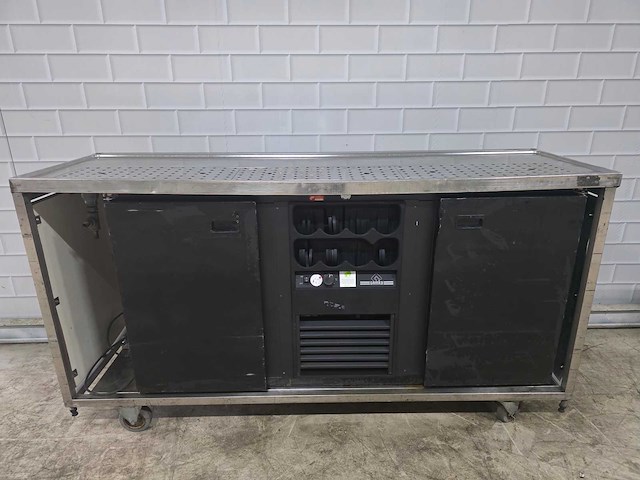 Mobiele rvs bar met gamko barkoeling en flessennest - afbeelding 6 van  10