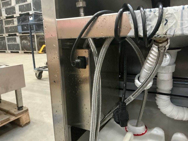 Mobiele rvs handwasunit / handwaszuil (18x) - afbeelding 7 van  15