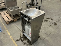 Mobiele rvs handwasunit / handwaszuil (18x) - afbeelding 11 van  15