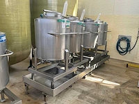 Mobiele rvs opslagtank (450liter) (4x)