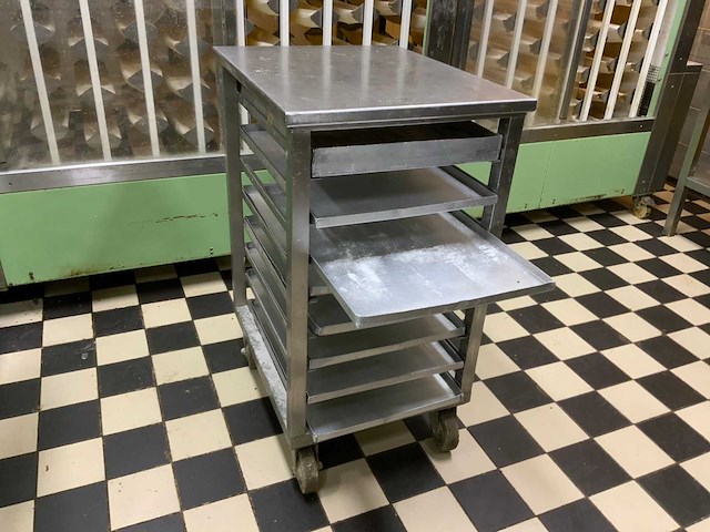 Mobiele rvs patisserie wagen - afbeelding 4 van  4