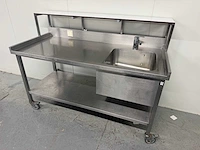 Mobiele rvs spoeltafel