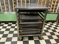Mobiele rvs werkbank inclusief bakplaten en gereedschaphouder - afbeelding 3 van  4