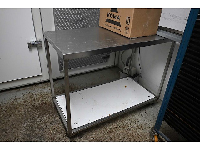 Mobiele rvs werktafel (2x) - afbeelding 2 van  3