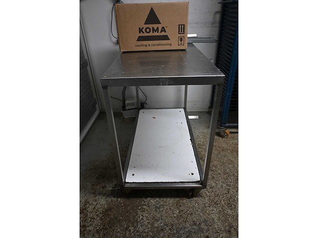 Mobiele rvs werktafel (2x) - afbeelding 3 van  3