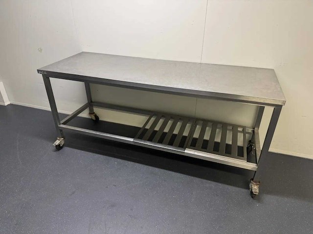 Mobiele rvs werktafel - afbeelding 1 van  5