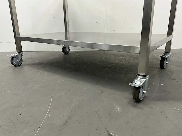 Mobiele rvs werktafel - afbeelding 4 van  5